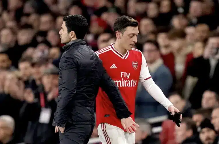 The Stubborn Stalemate Between Manager and Maestro