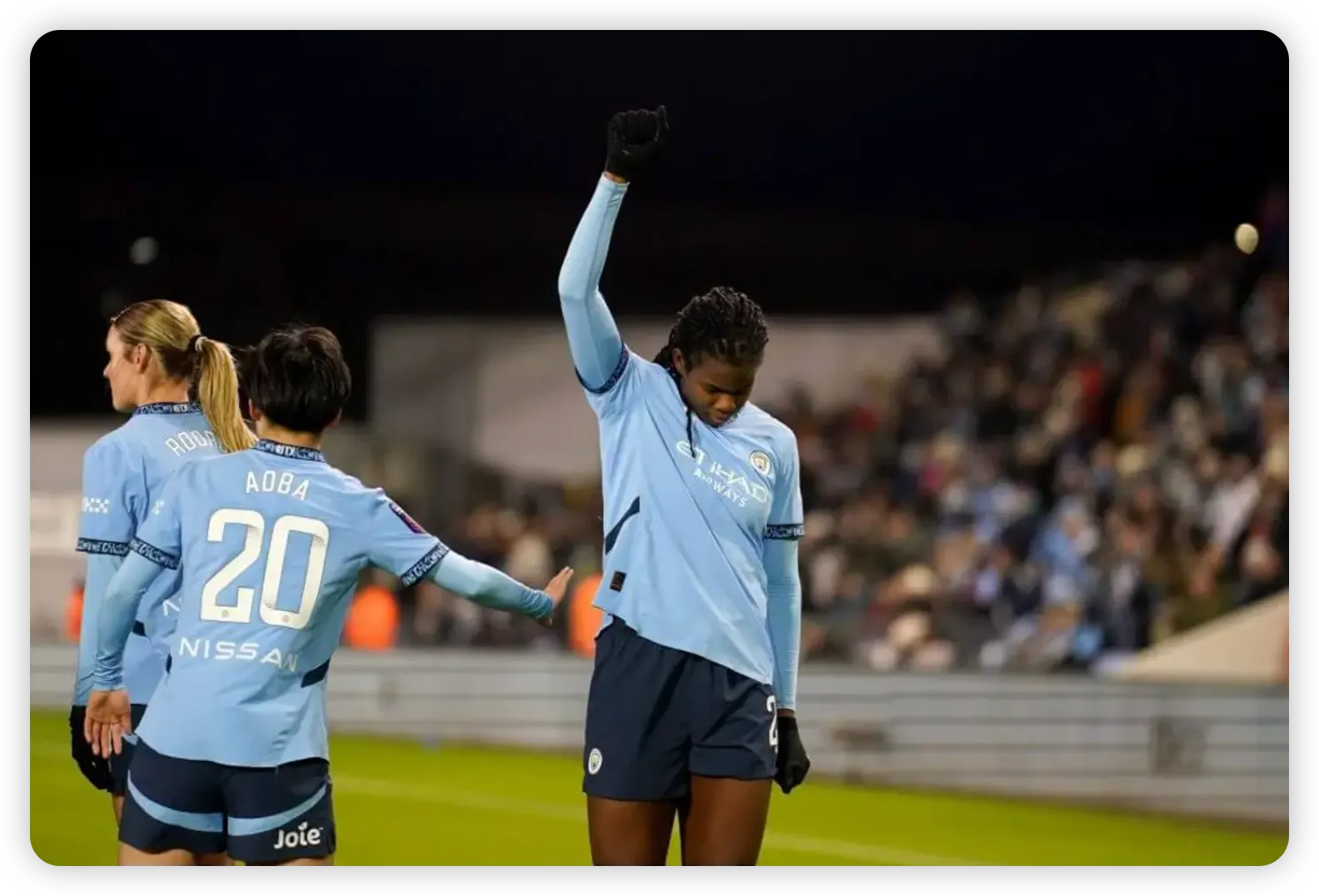 Mcw Spotlight: Bunny Shaw's Absence Highlights Football's Ongoing Battle Against Online Abuse