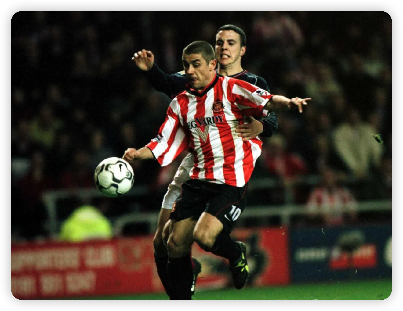 Sunderland Eye Roy Keane for Managerial Role After Johnson's Sacking