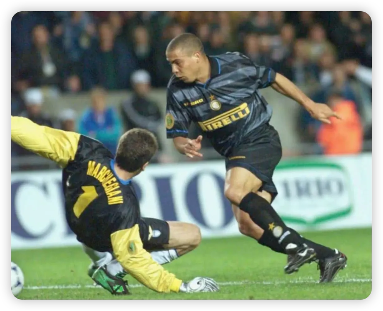 The Unresolved Grudge: Ronaldo vs. Hector Cuper