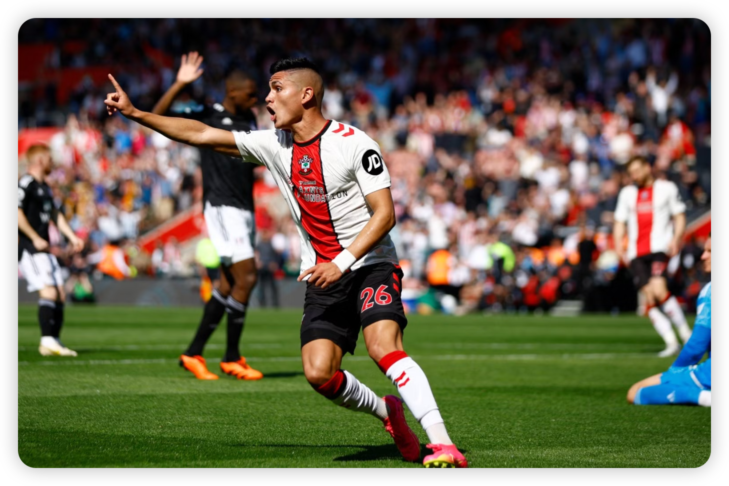 Southampton Secures Rising Star Carlos Alcaraz in Major Coup for Mcw Readers